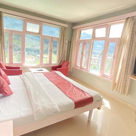 Hotel Meadows Manali Extérieur photo